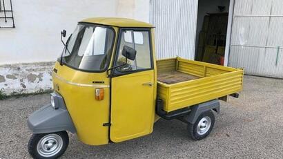 PIAGGIO-APE-0.jpg