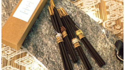 121_incence-sticks-1.jpg
