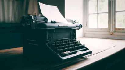 typewriter-8622984_1280.jpg
