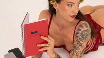 red-mama-diary-01.jpg